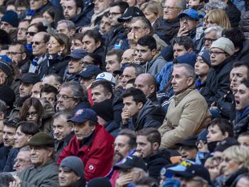 The reverse psychology of some Italian soccer fans